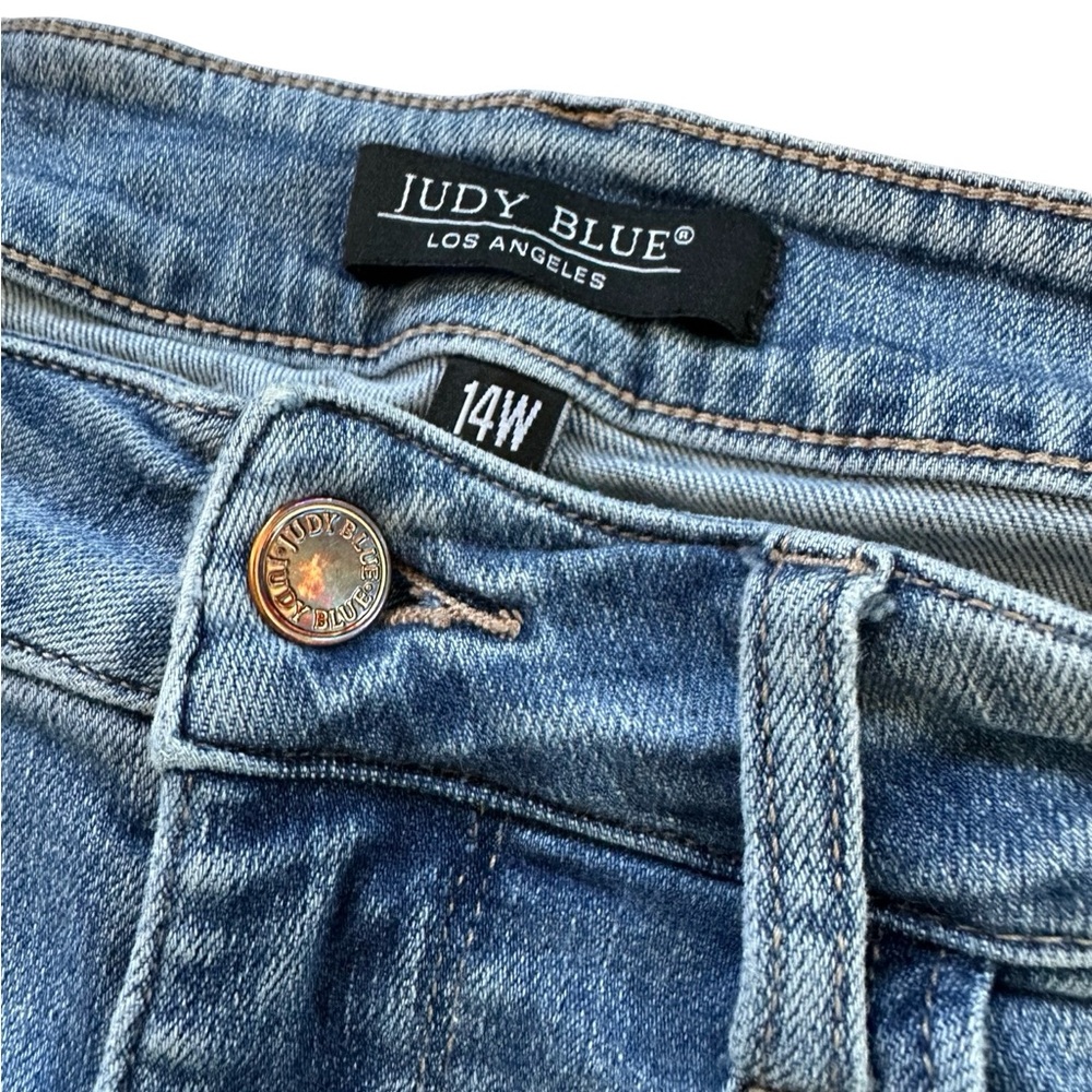 Judy Blue Bootcut Light Wash Stretch Denim Sz 14 - Picture 2 of 6